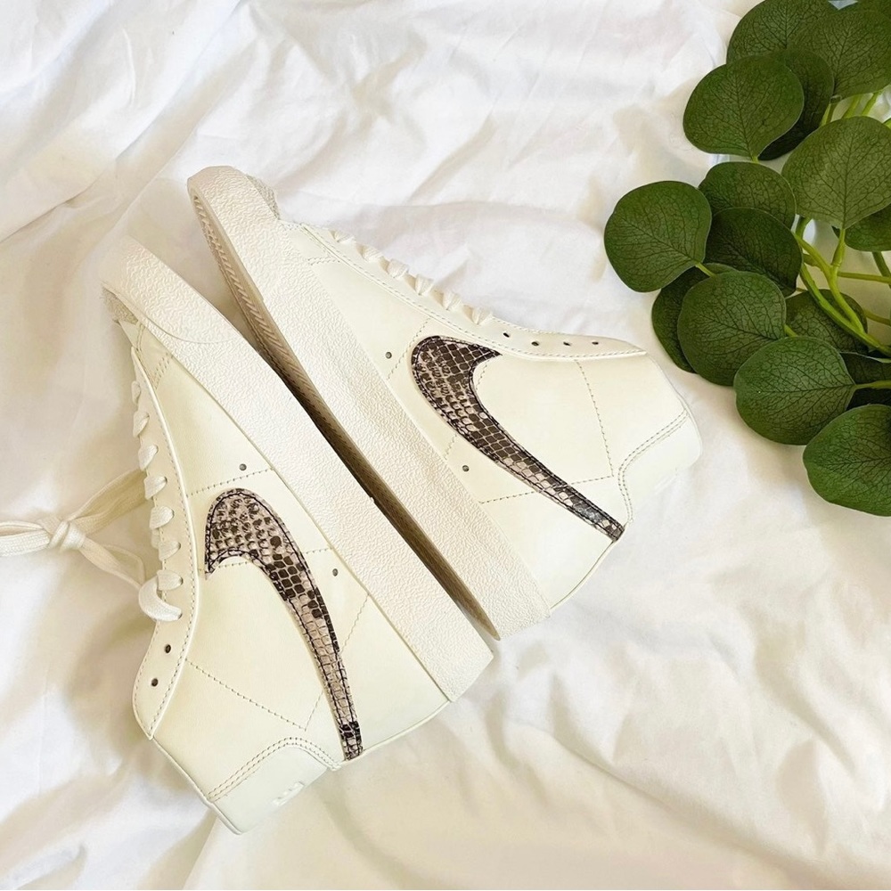 Women's Blazer Mid '77 Snakeskin
